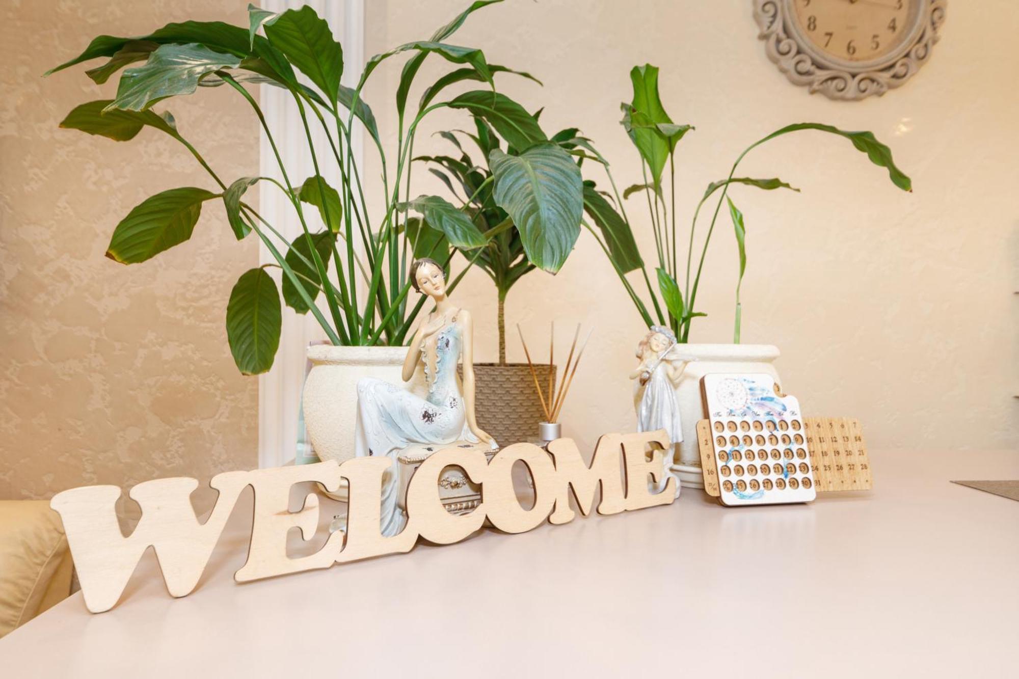 L.O.Y Family Hotel Dnipro Extérieur photo